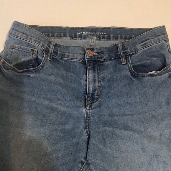 Old Navy Jean Shorts - Picture 2 of 5